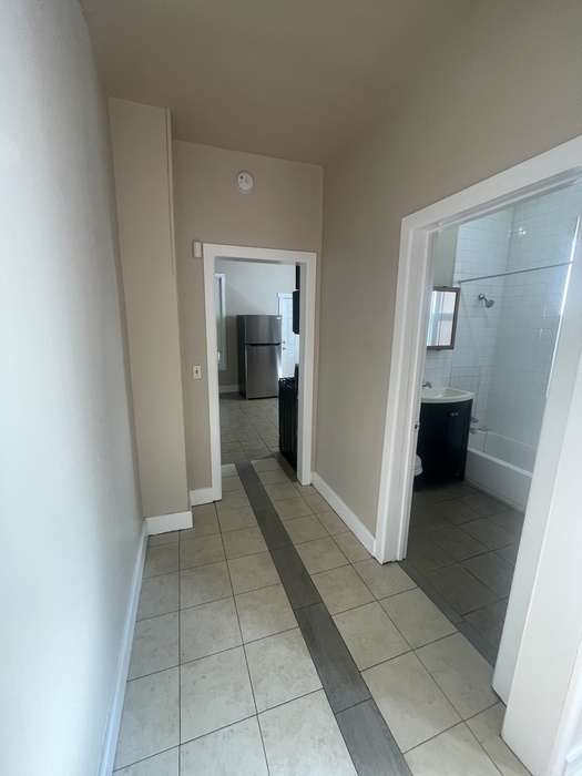 7927 S Parnell Avenue Property Photo 17