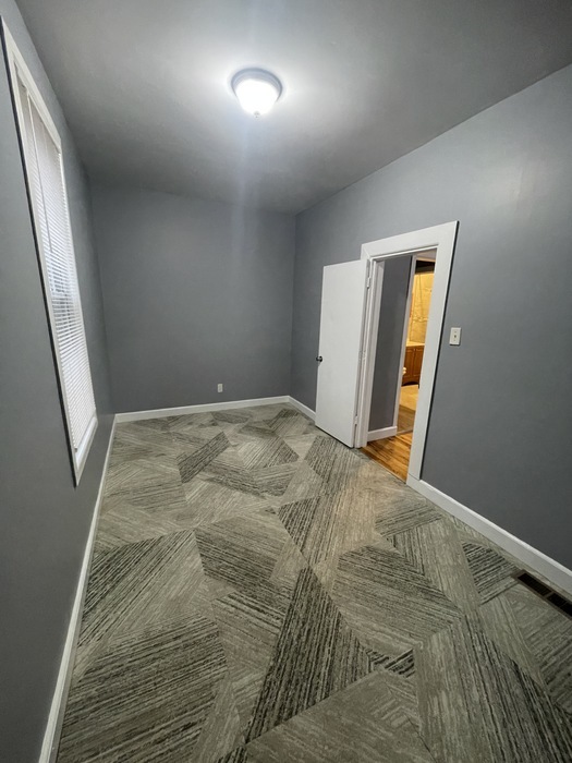 7927 S Parnell Avenue Property Photo 20
