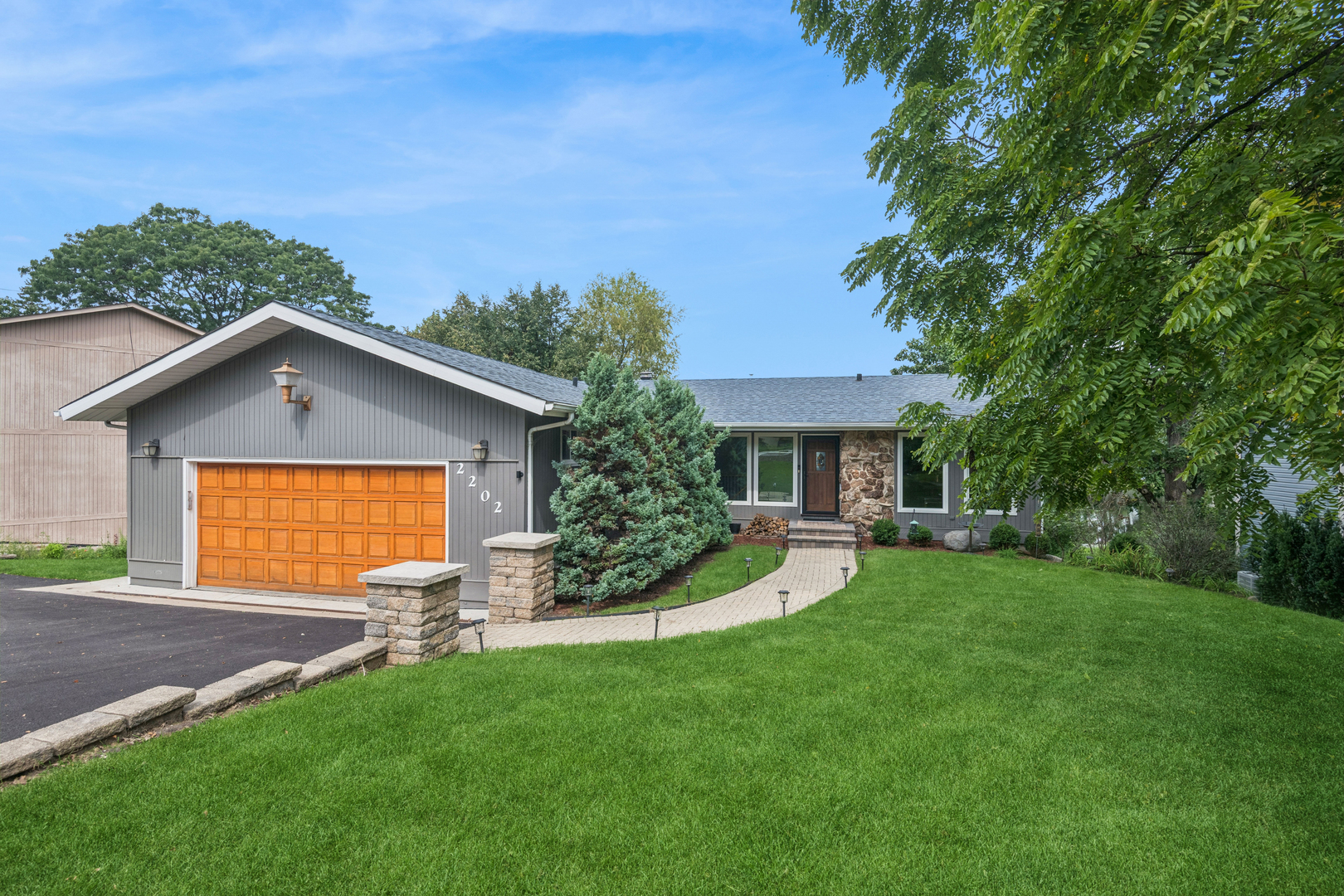 2202 Lake Shore Drive Property Photo 1