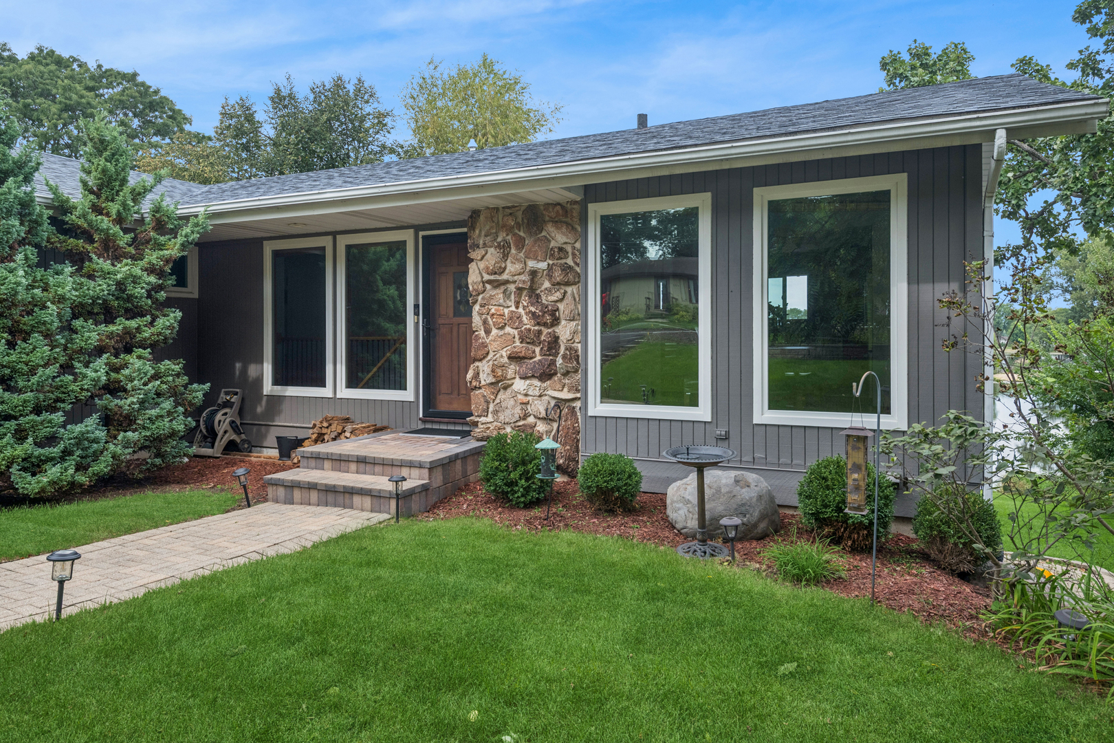 2202 Lake Shore Drive Property Photo 2