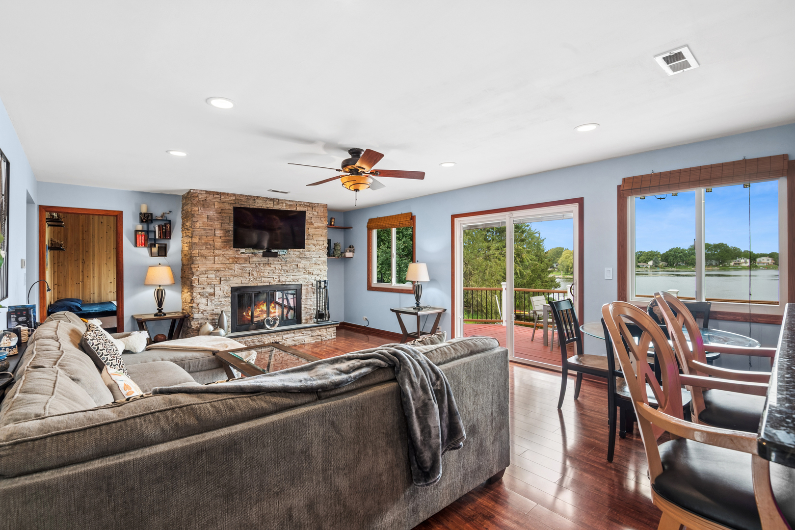 2202 Lake Shore Drive Property Photo 8