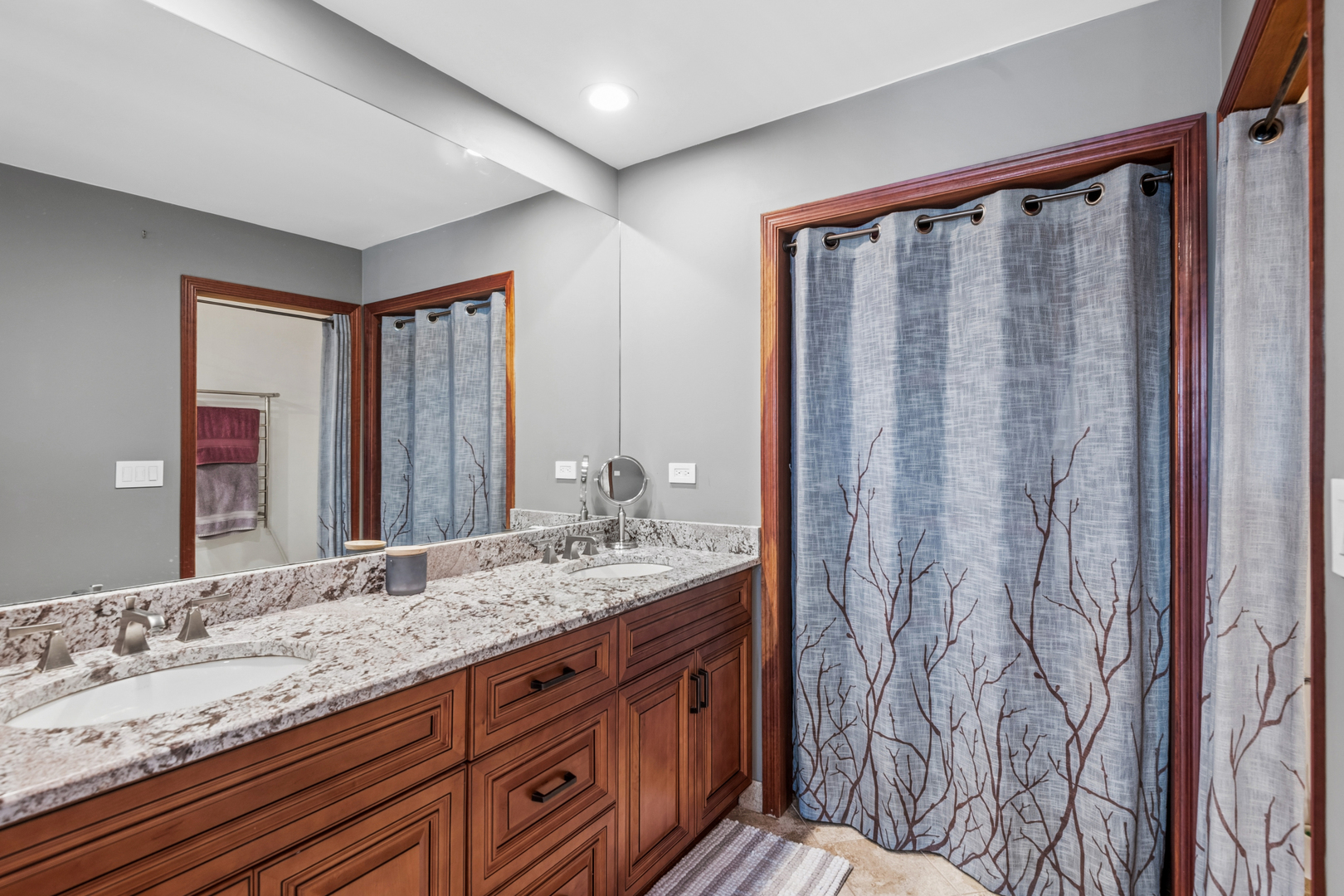 2202 Lake Shore Drive Property Photo 16