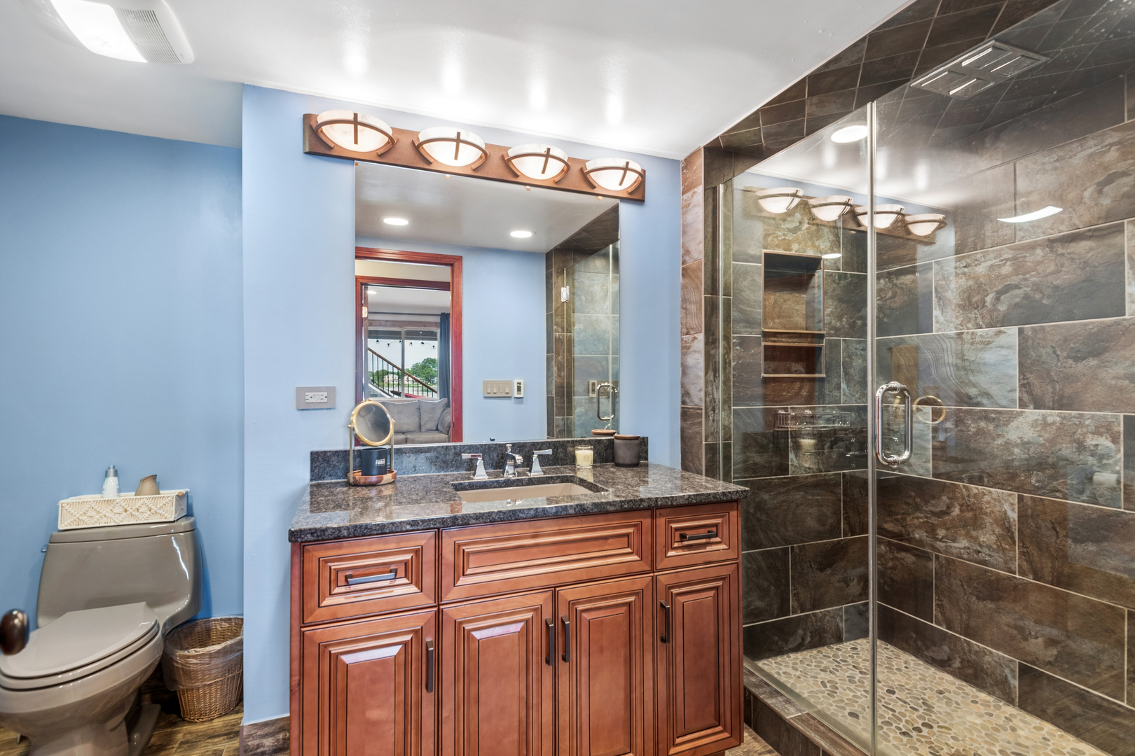 2202 Lake Shore Drive Property Photo 20