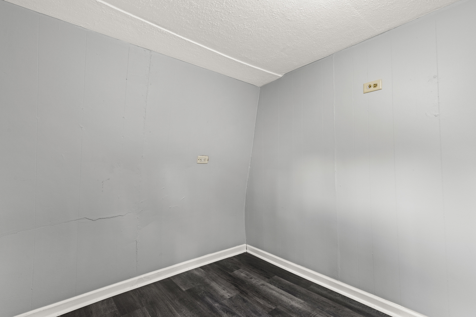 3226 8th Street Property Photo 8