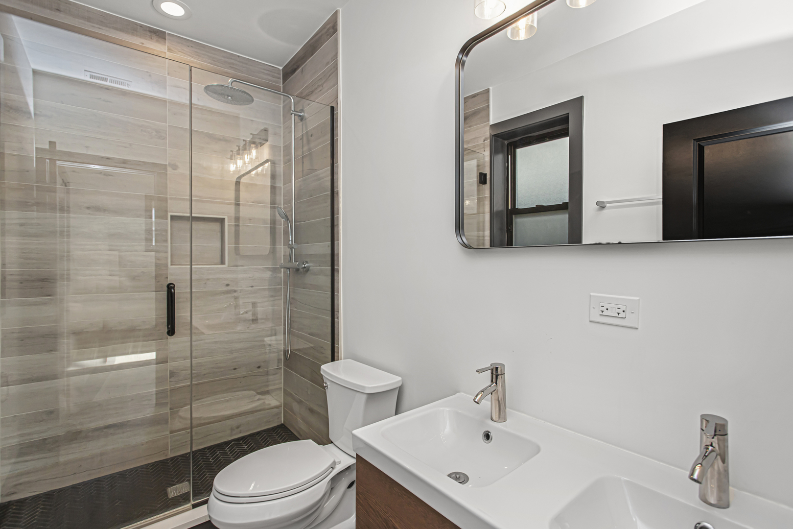 6500 S Ingleside Avenue 3 Property Photo 13