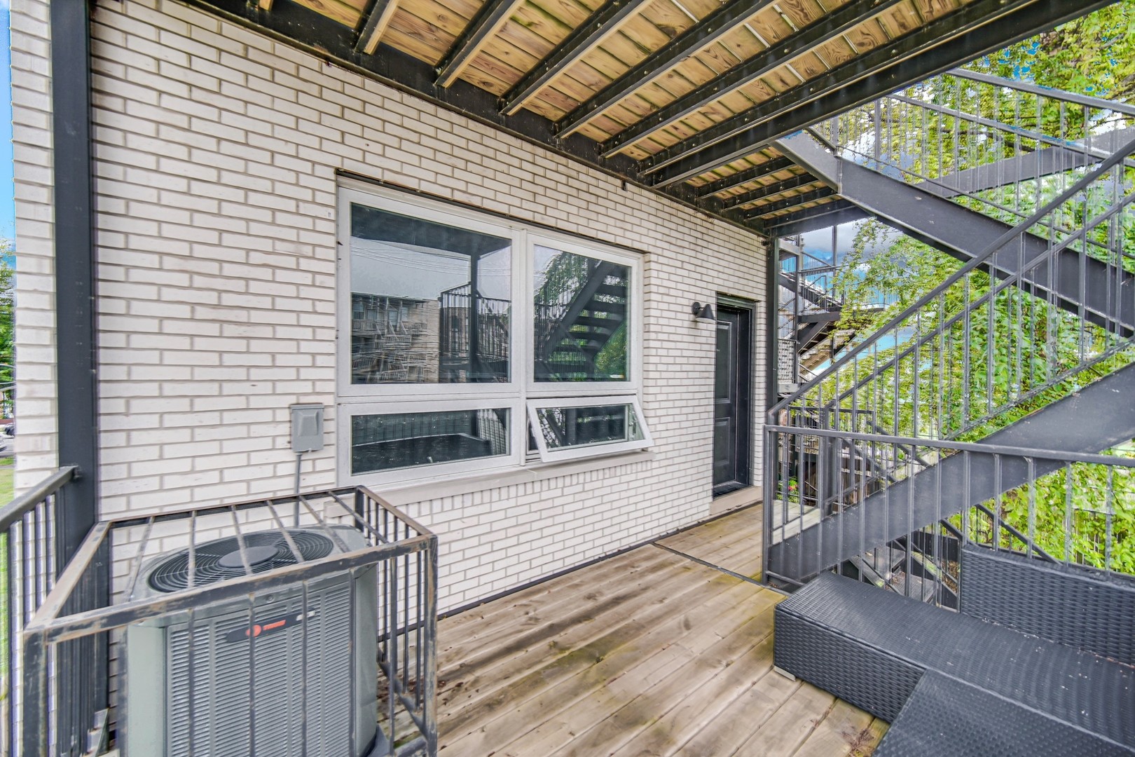 4516 S Indiana Avenue 2 Property Photo 17