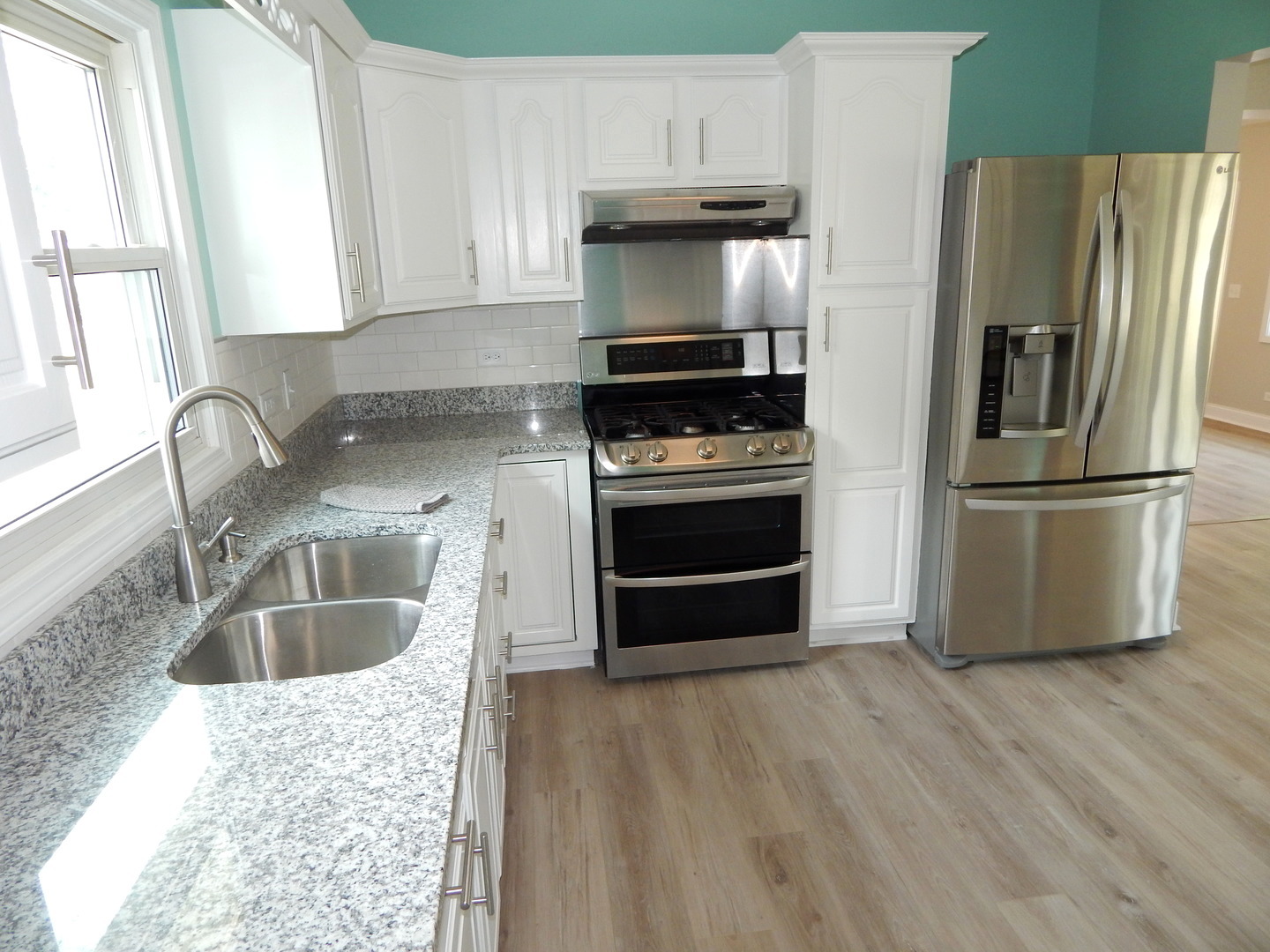 11740 S Ridgeway Avenue Property Photo 7