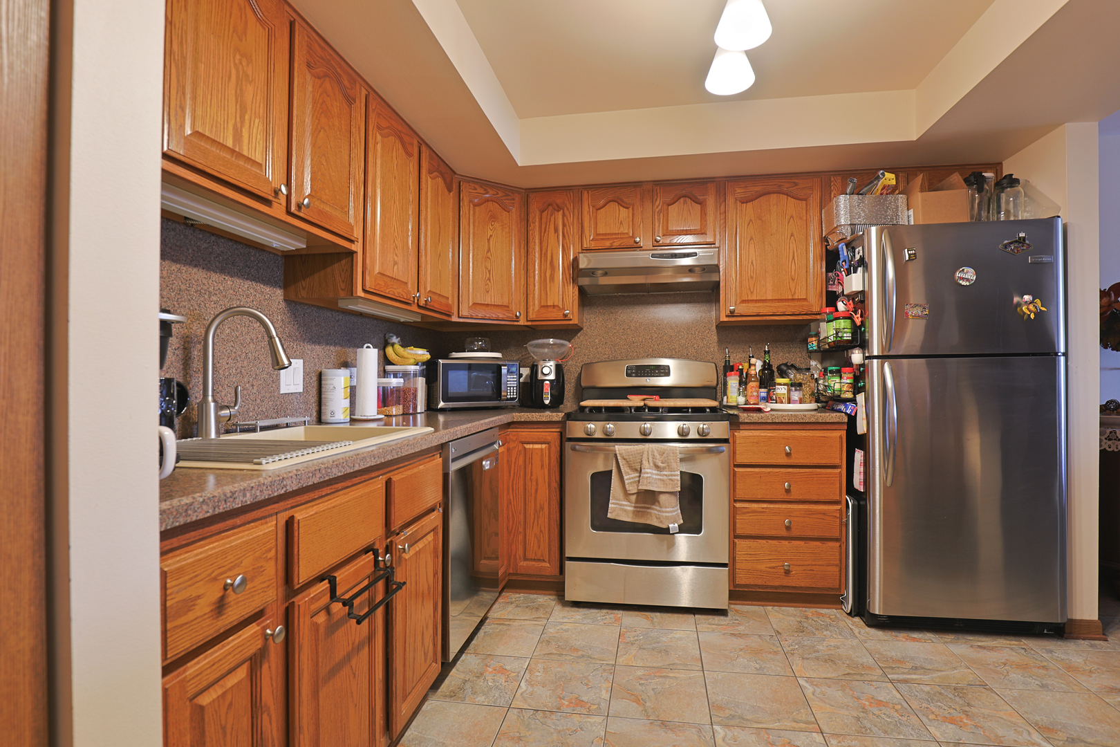 9510 S Kolmar Avenue 408 Property Photo 7