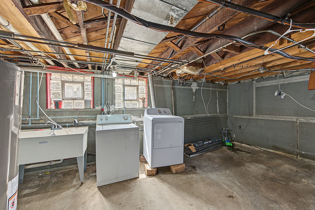 13148 S Escanaba Avenue Property Photo 44
