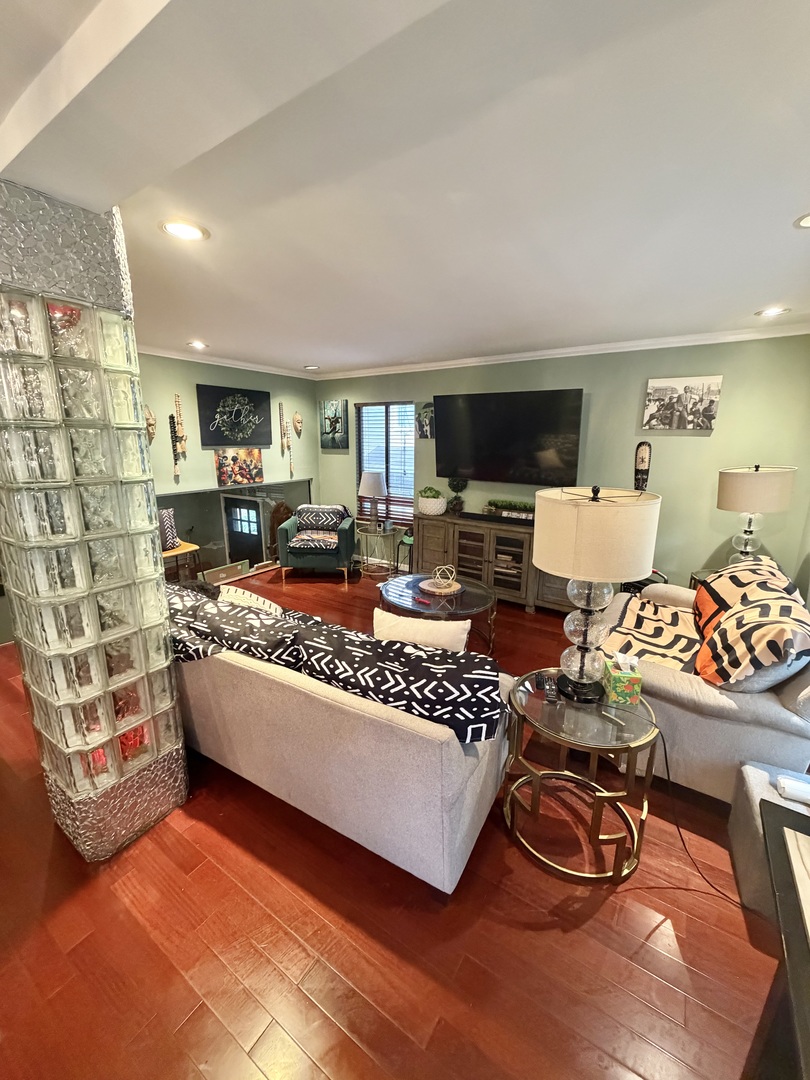 18559 Meadow Lane Property Photo 12