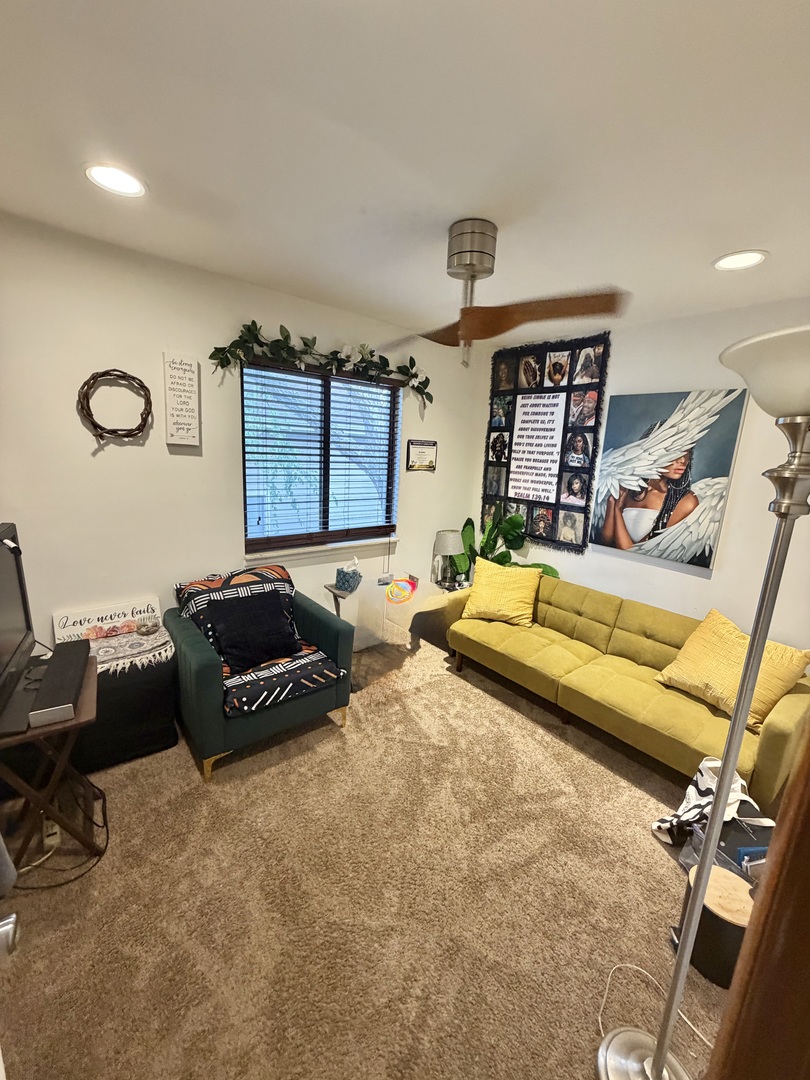 18559 Meadow Lane Property Photo 15