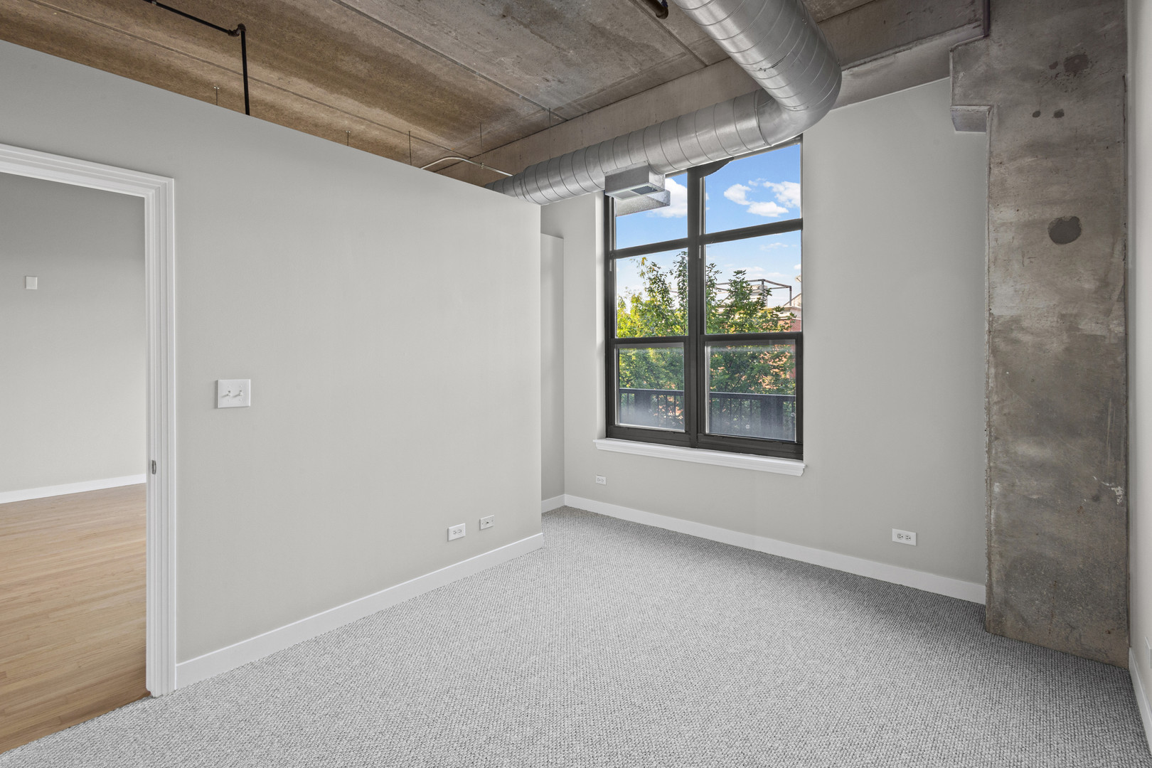 833 W 15th Place 303 Property Photo 10