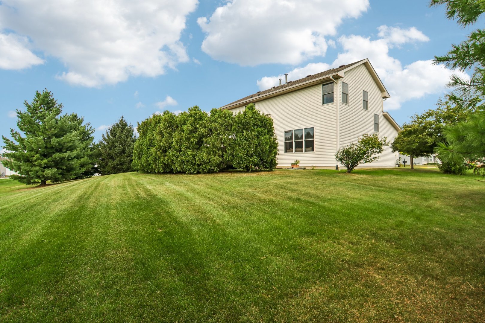 4478 Tufted Deer Court Property Photo 34
