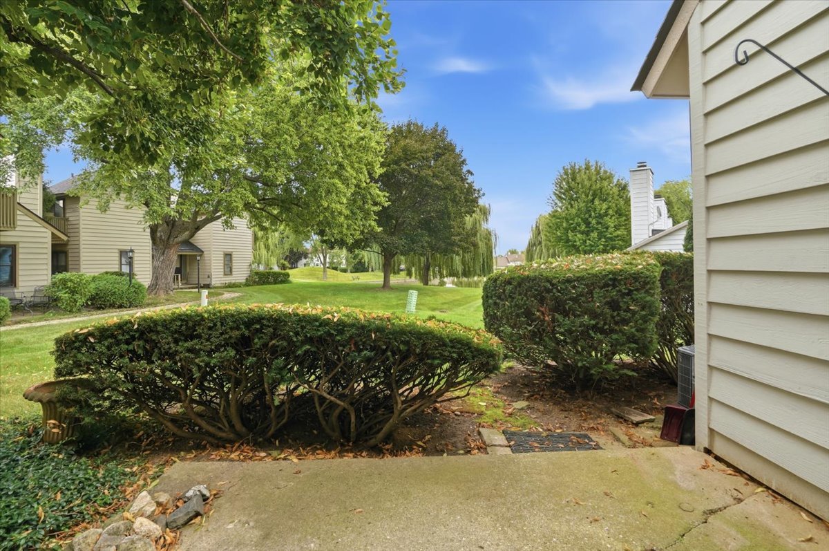 649 Beth Court Property Photo 18