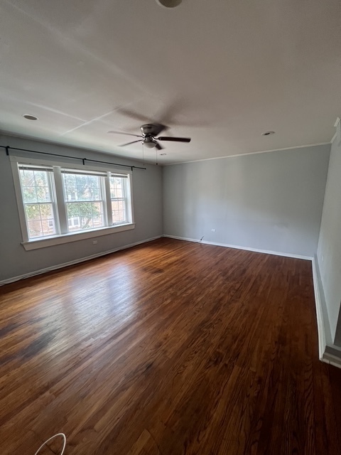 7432 N Seeley Avenue 2s Property Photo 3