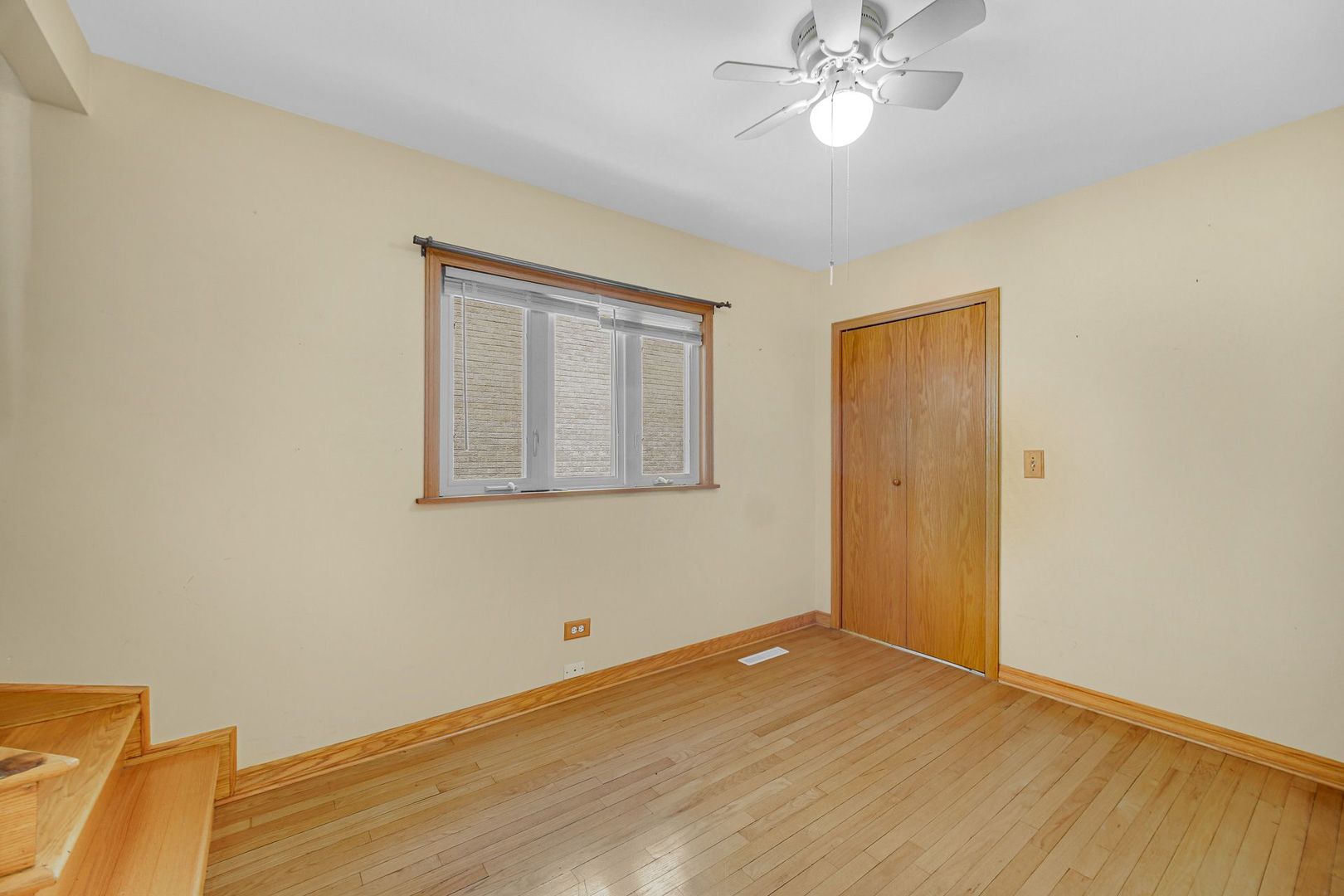 2642 N 72nd Court Property Photo 11