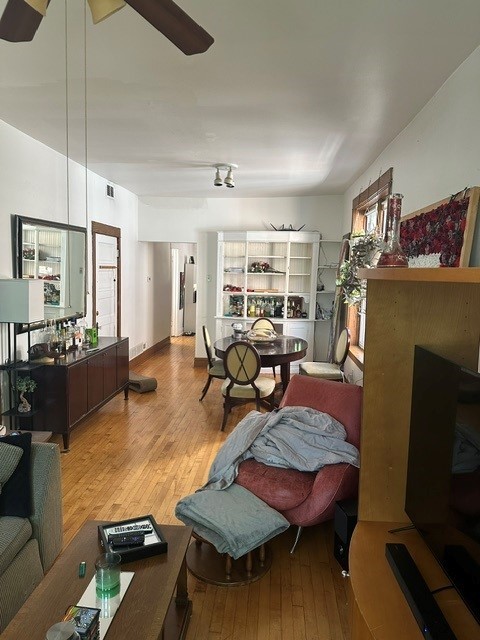 1445 W Lexington Street Property Photo 4