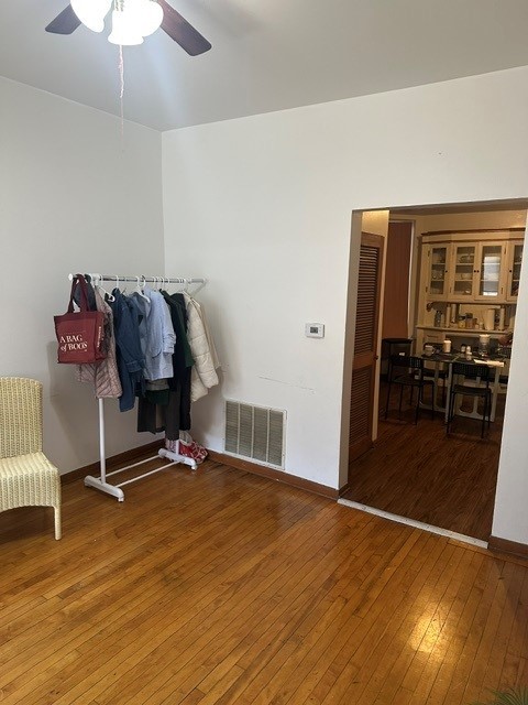 1445 W Lexington Street Property Photo 9