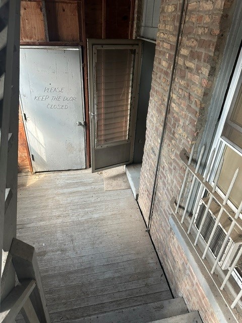 1445 W Lexington Street Property Photo 10