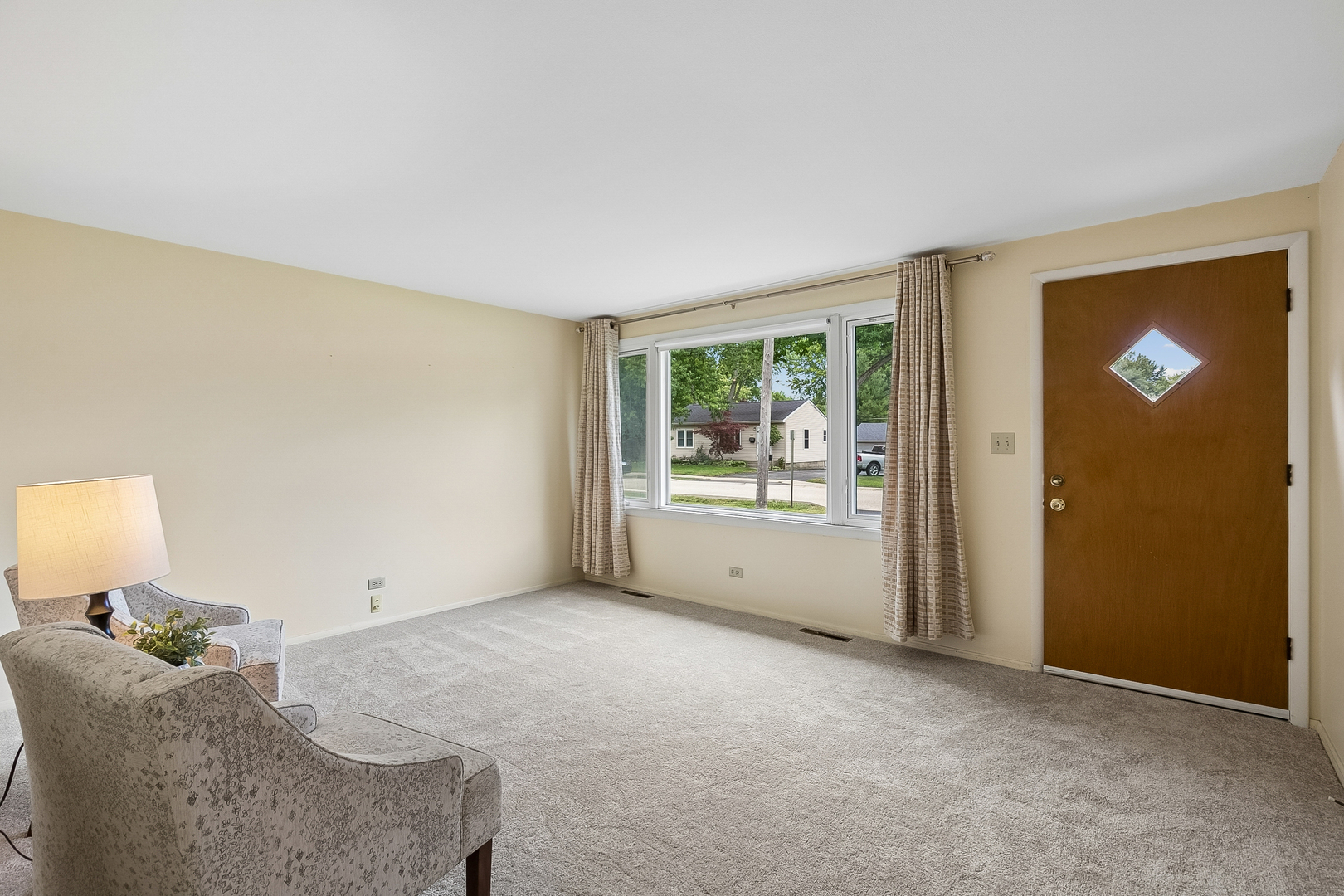 153 School Street Property Photo 3