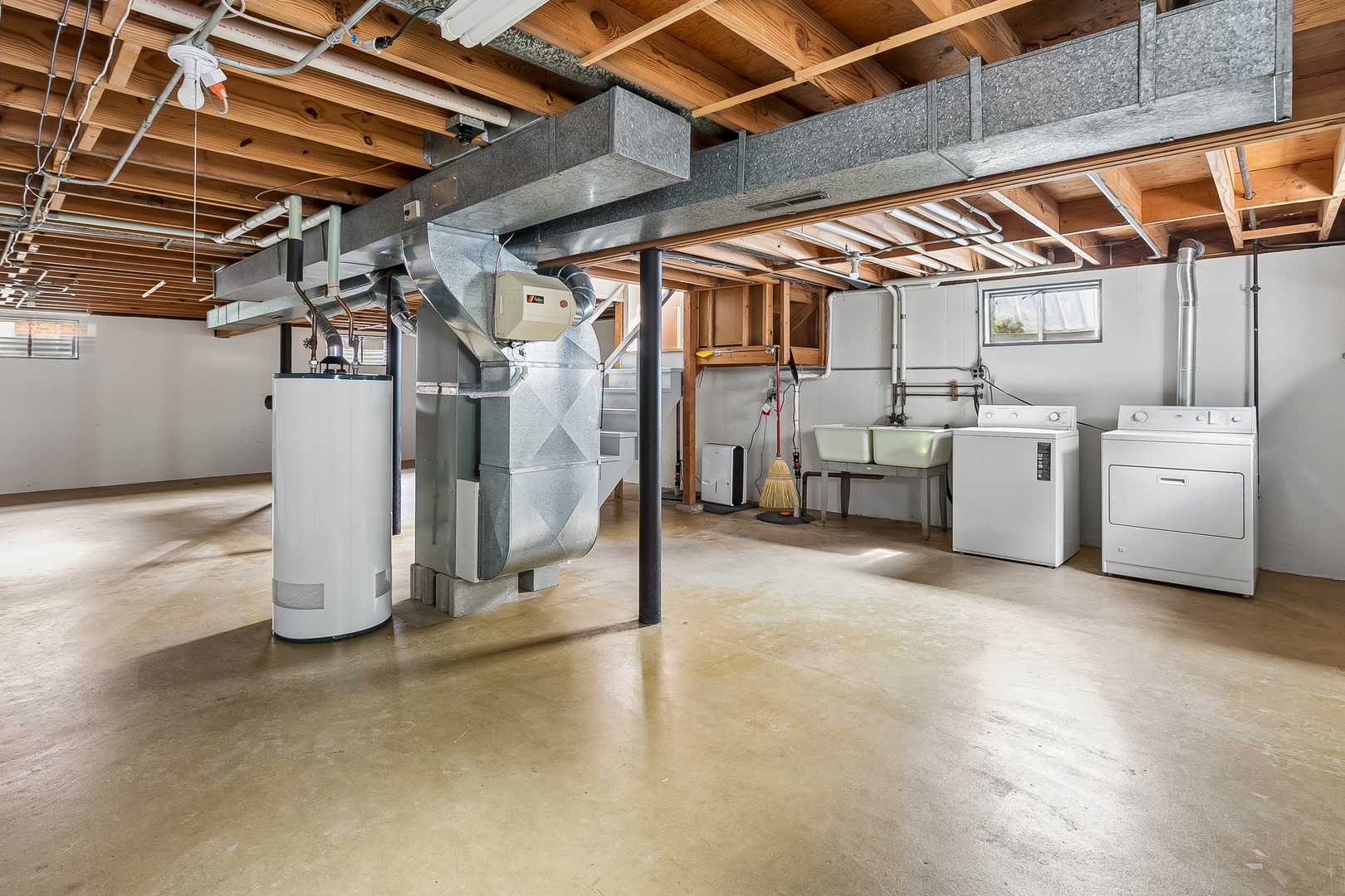 153 School Street Property Photo 15