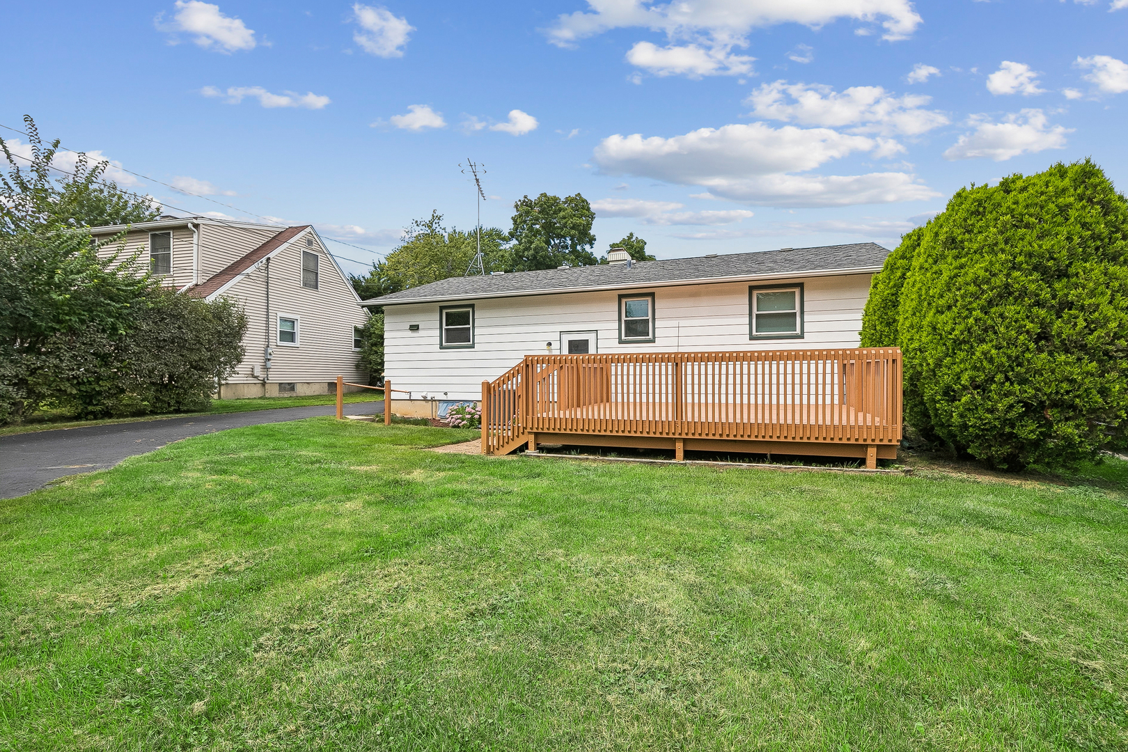 153 School Street Property Photo 19