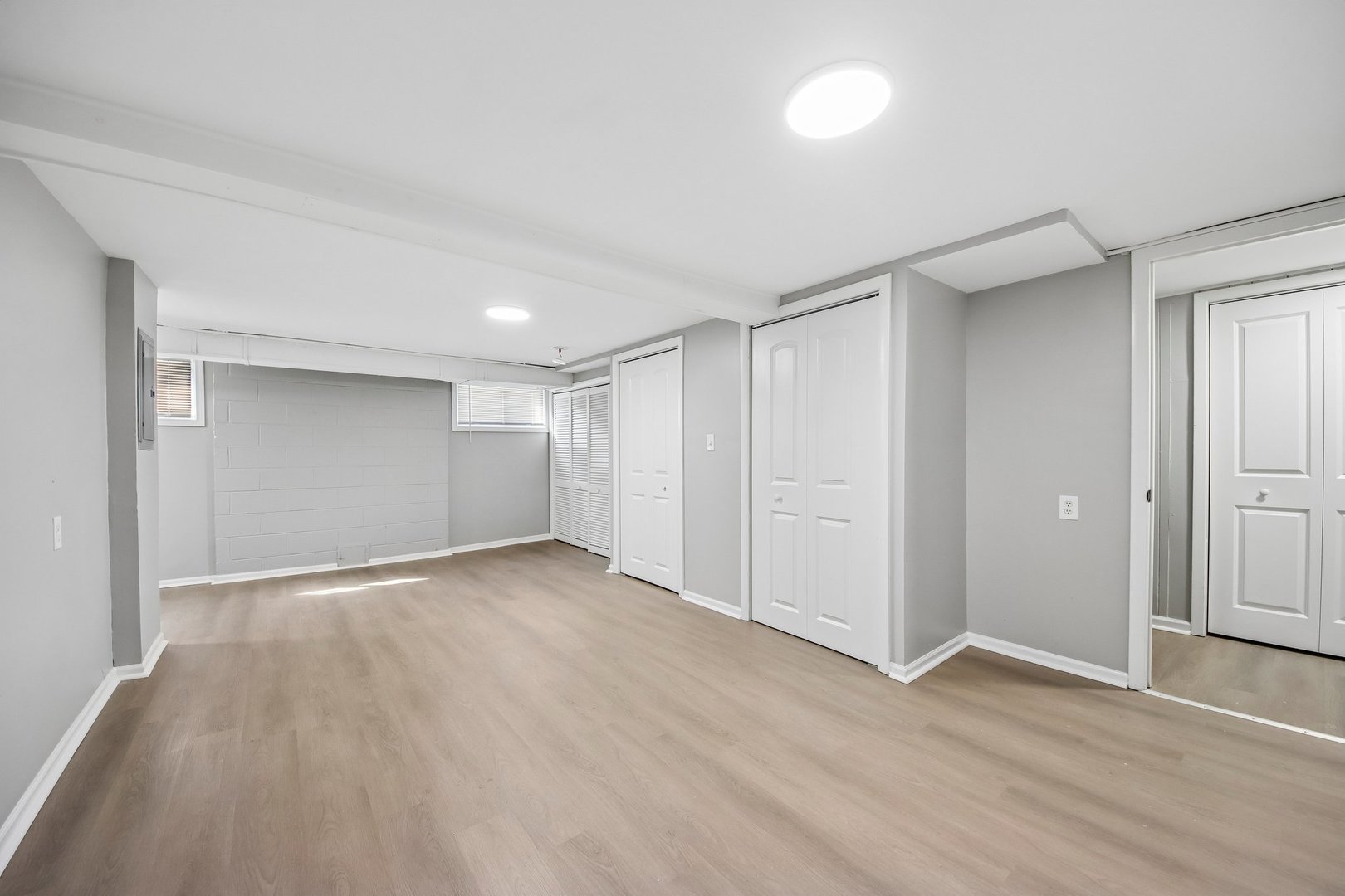 16207 Marshfield Avenue Property Photo 11