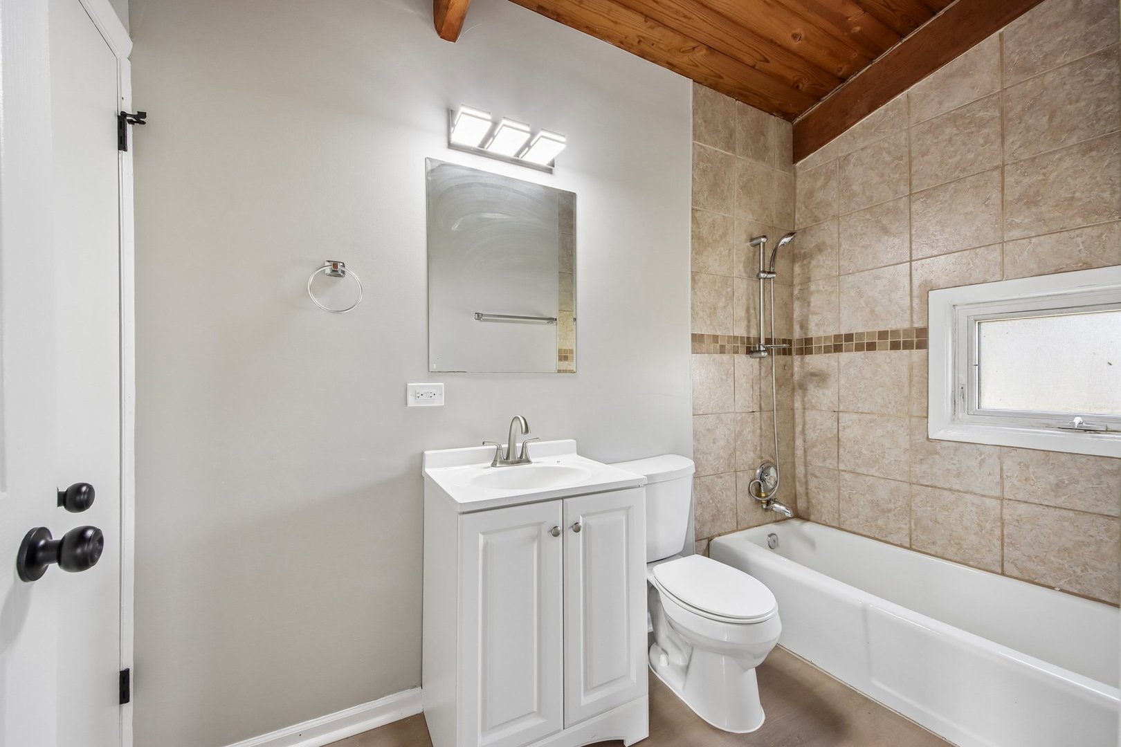 16207 Marshfield Avenue Property Photo 24