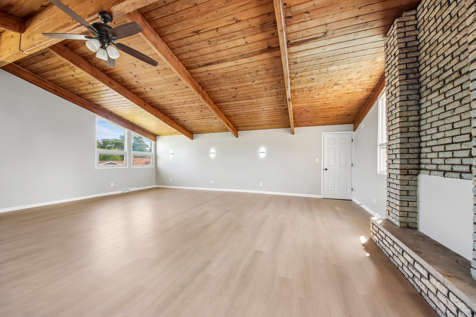 16207 Marshfield Avenue Property Photo 27