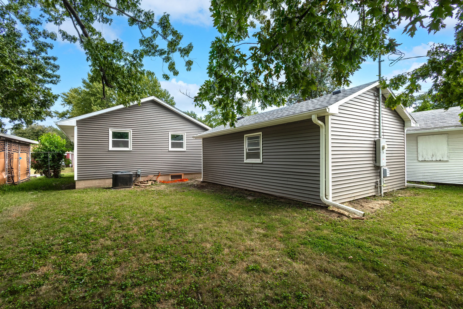 356 16th Street Property Photo 18