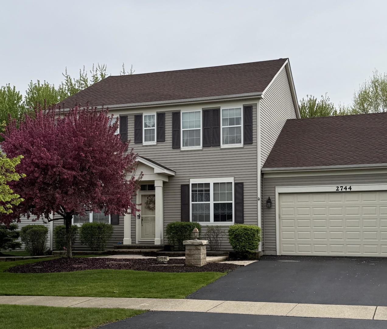 2744 N Moraine Valley Road Property Photo 1