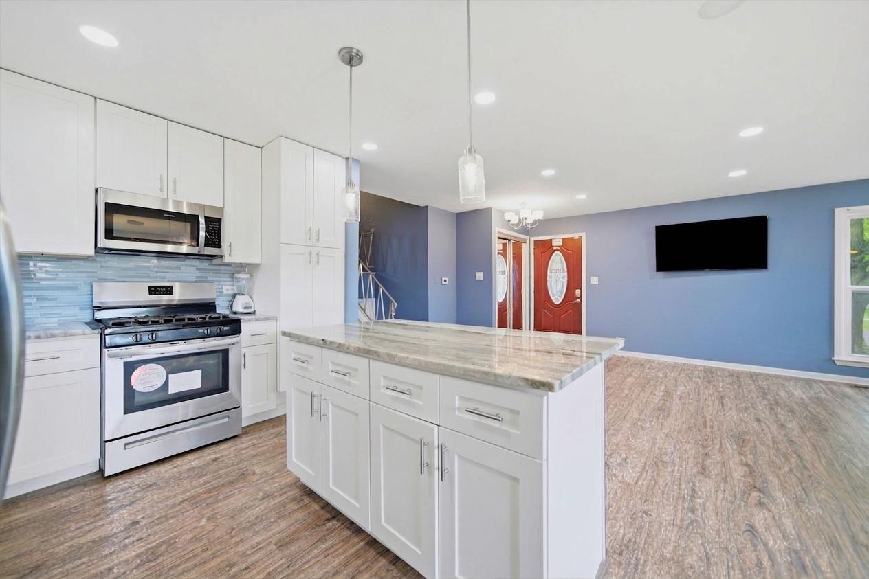 9206 Kostner Avenue Property Photo 10
