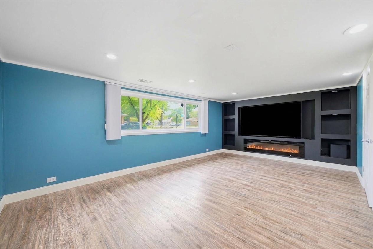9206 Kostner Avenue Property Photo 12
