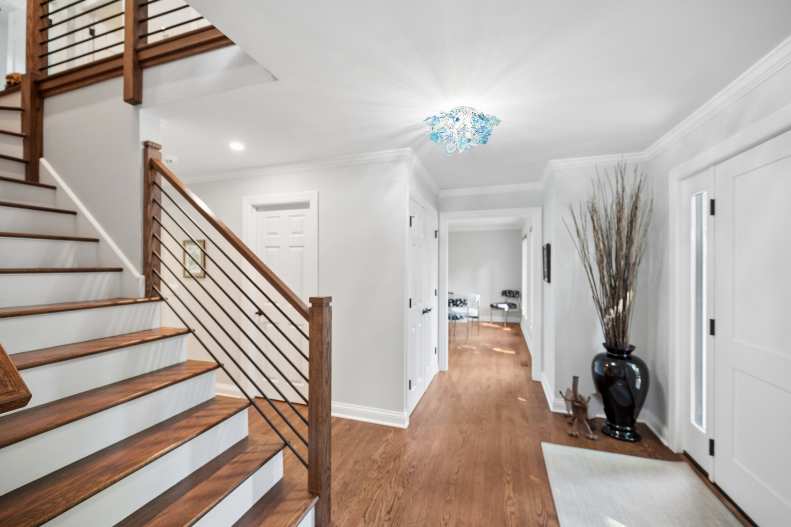 723 Detamble Avenue Property Photo 3