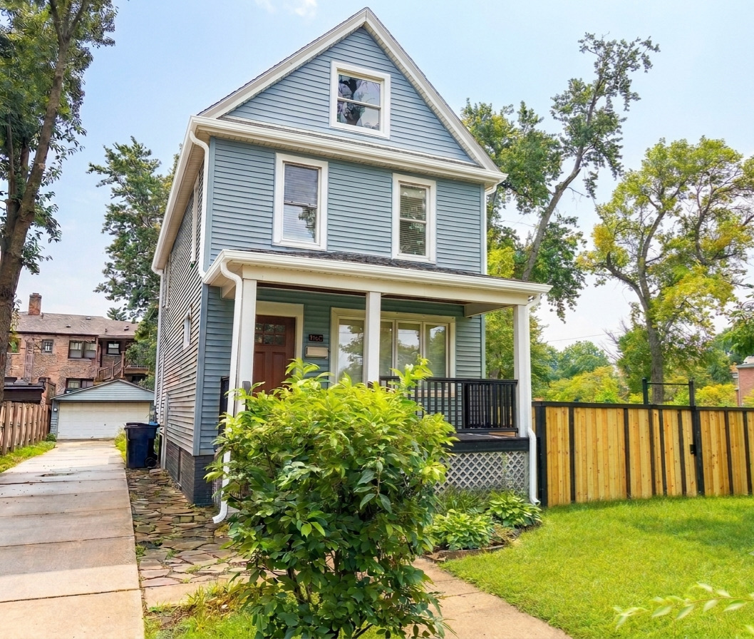1837 W 104th Street Property Photo 1