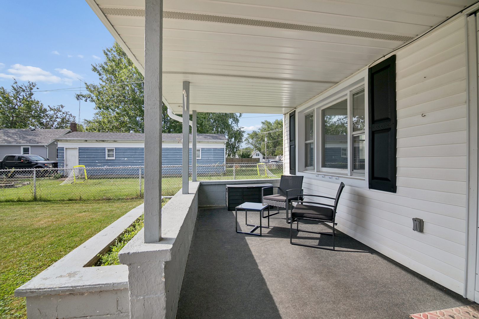 459 N Wabash Avenue Property Photo 3