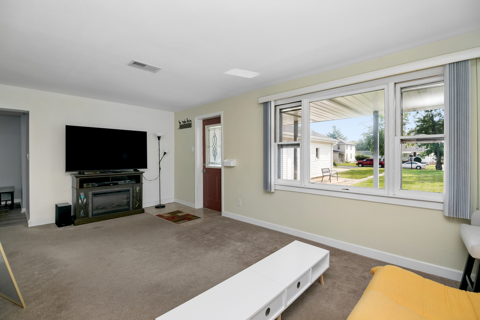 459 N Wabash Avenue Property Photo 5