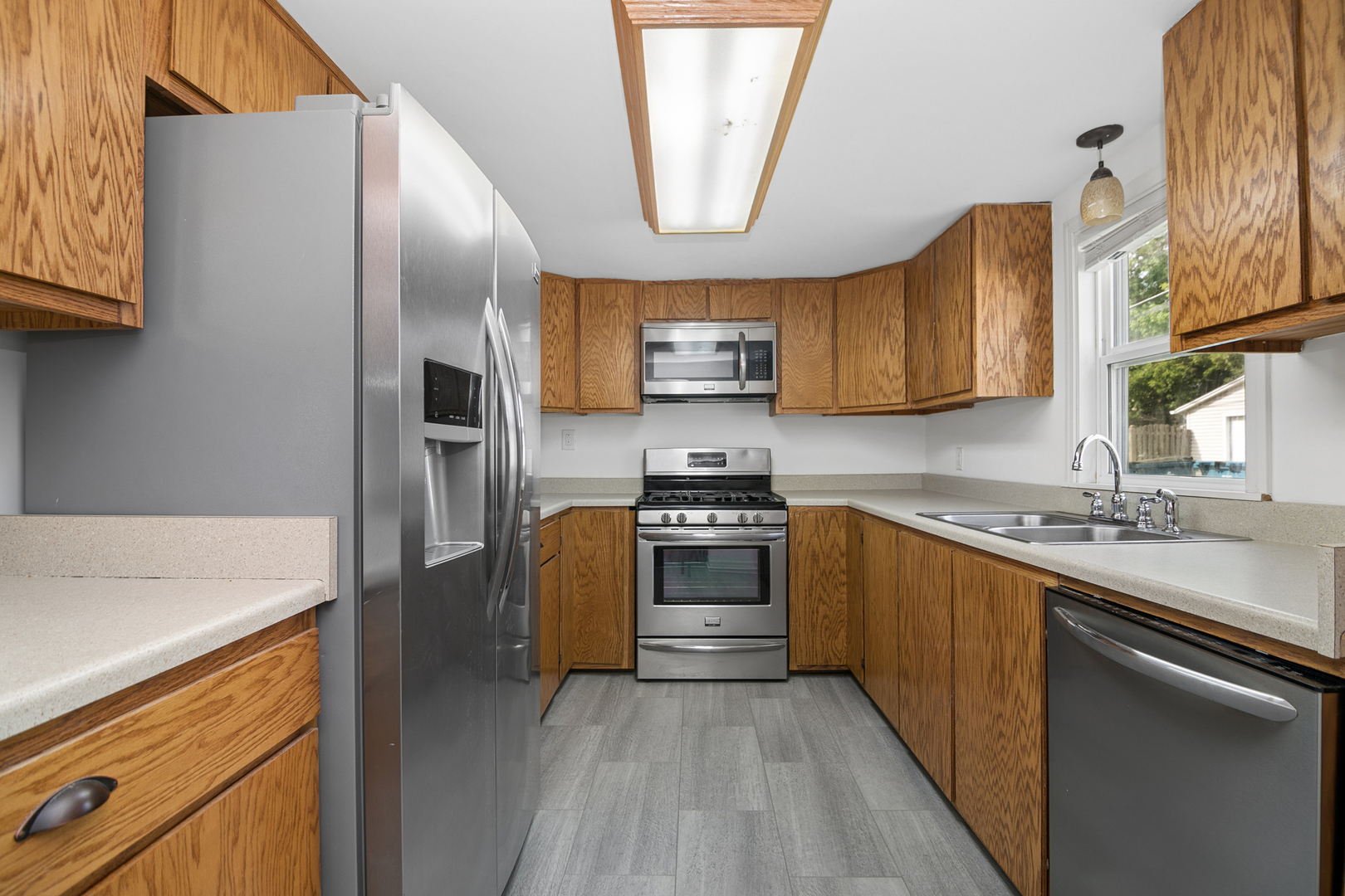 459 N Wabash Avenue Property Photo 10
