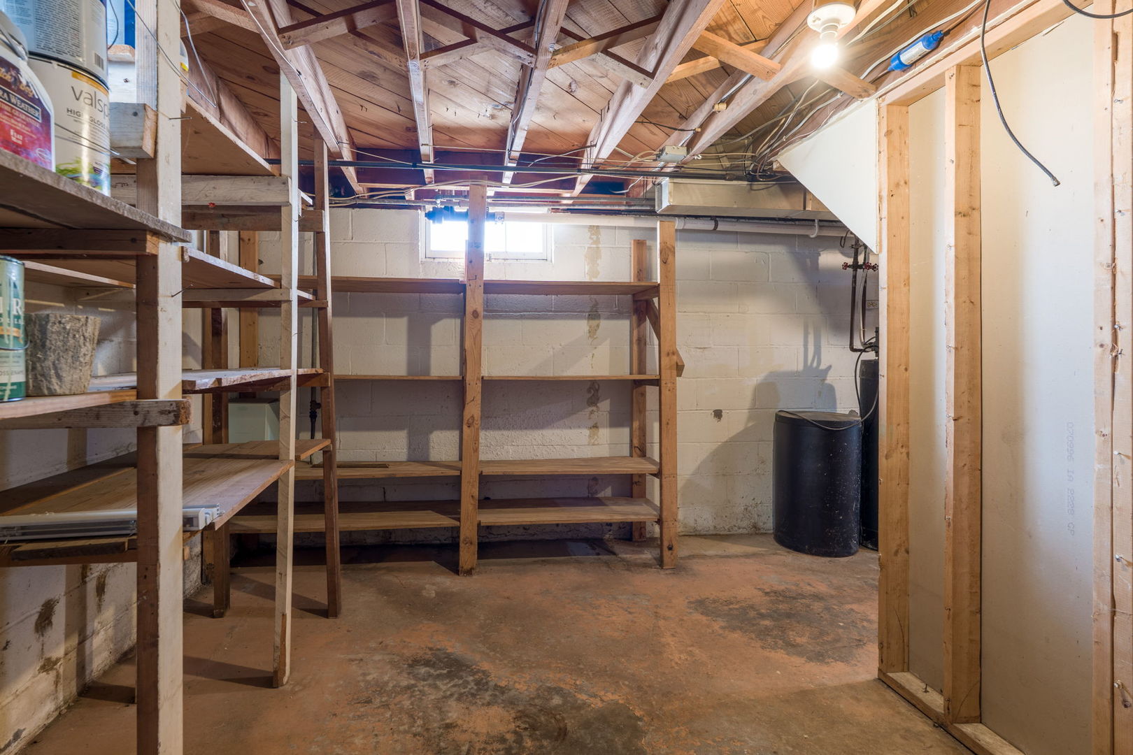 27 Suburban Heights Property Photo 25