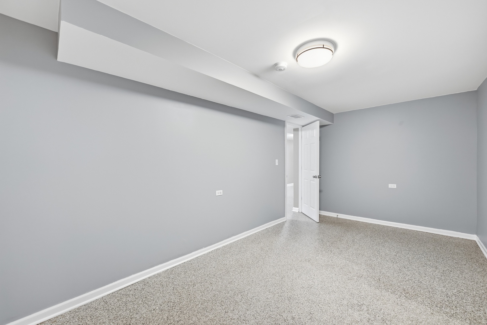 1601 S 51st Court Property Photo 21