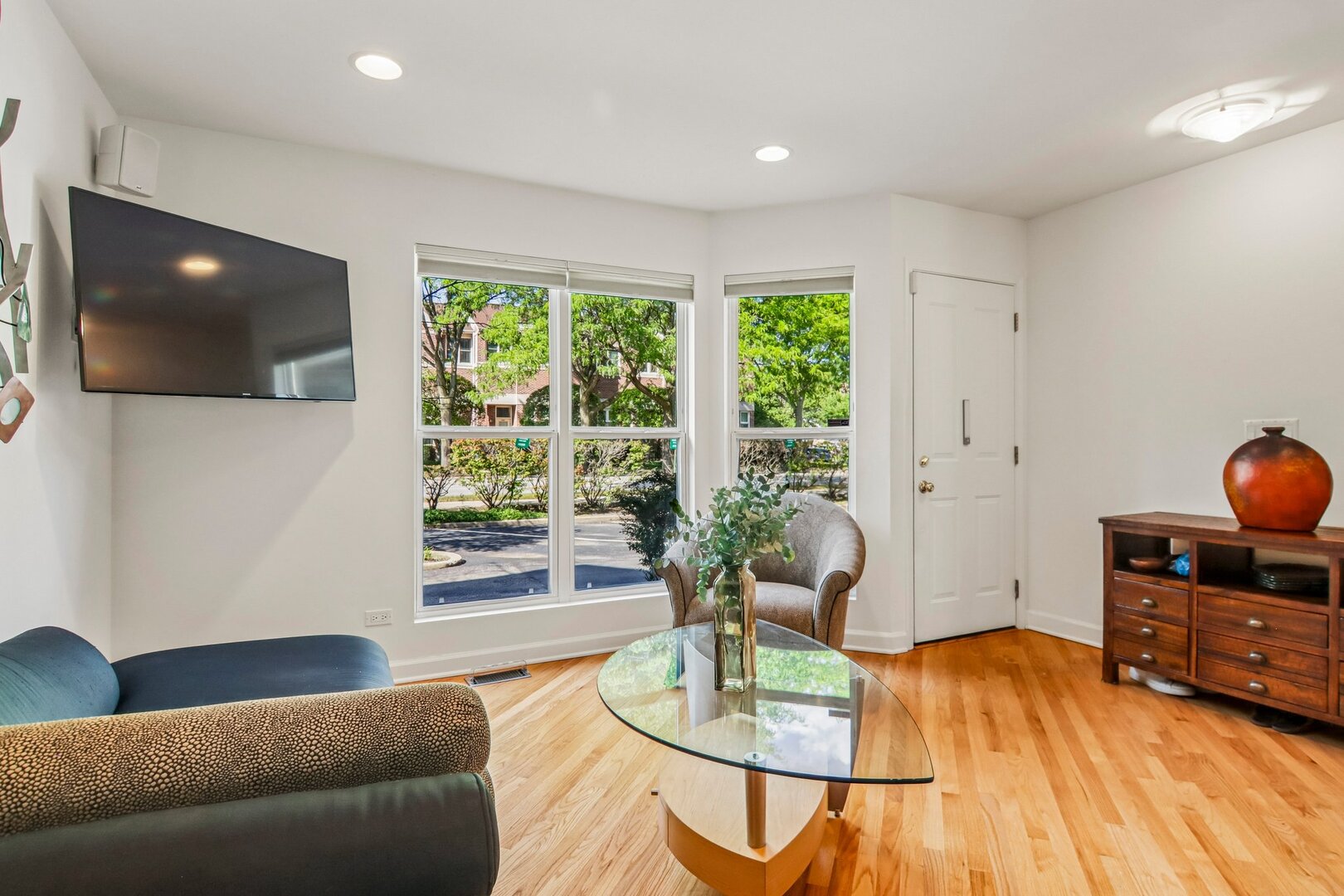 12751453 Property Photo 3