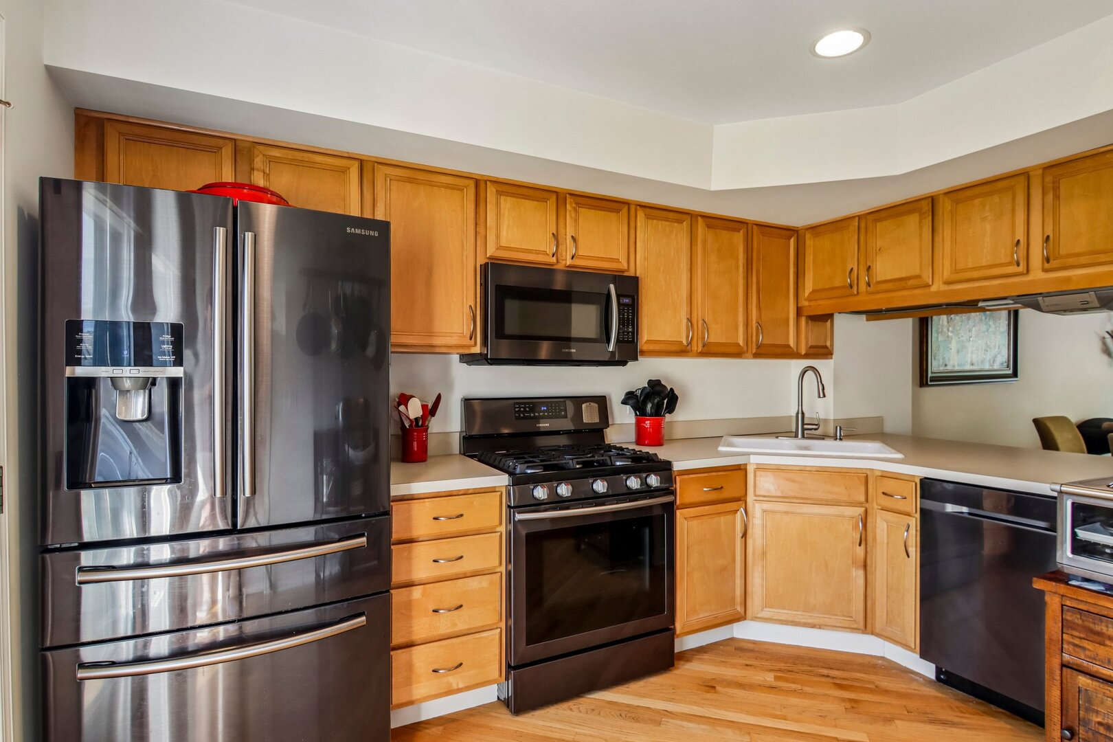 12751453 Property Photo 11