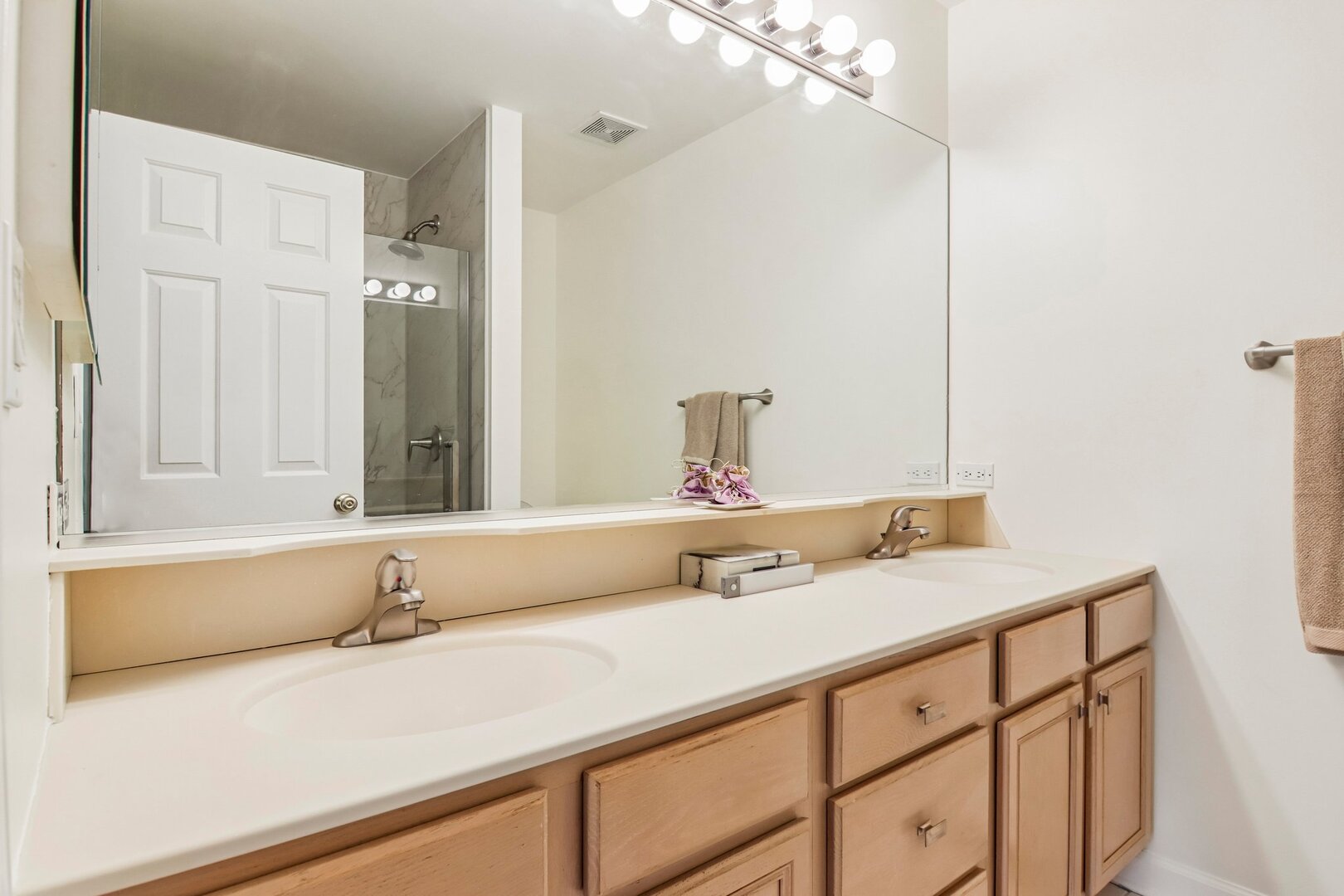 12751453 Property Photo 18