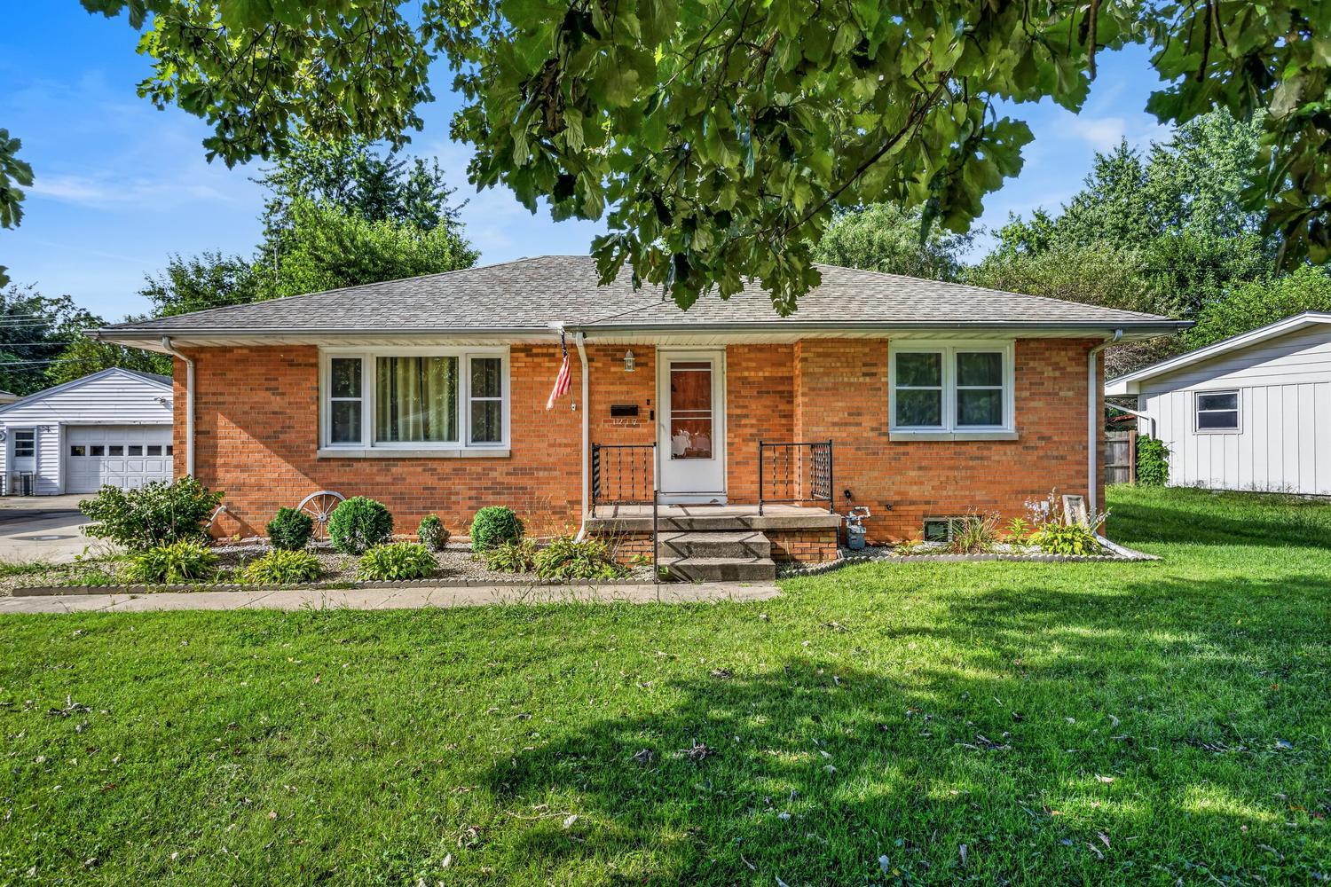 1217 Gertrude Avenue Property Photo 1