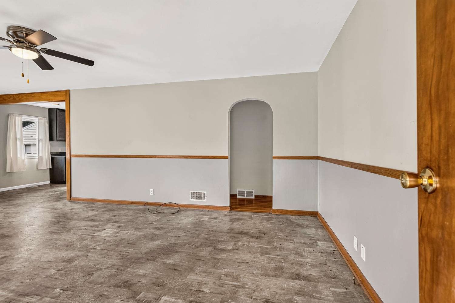 1217 Gertrude Avenue Property Photo 2