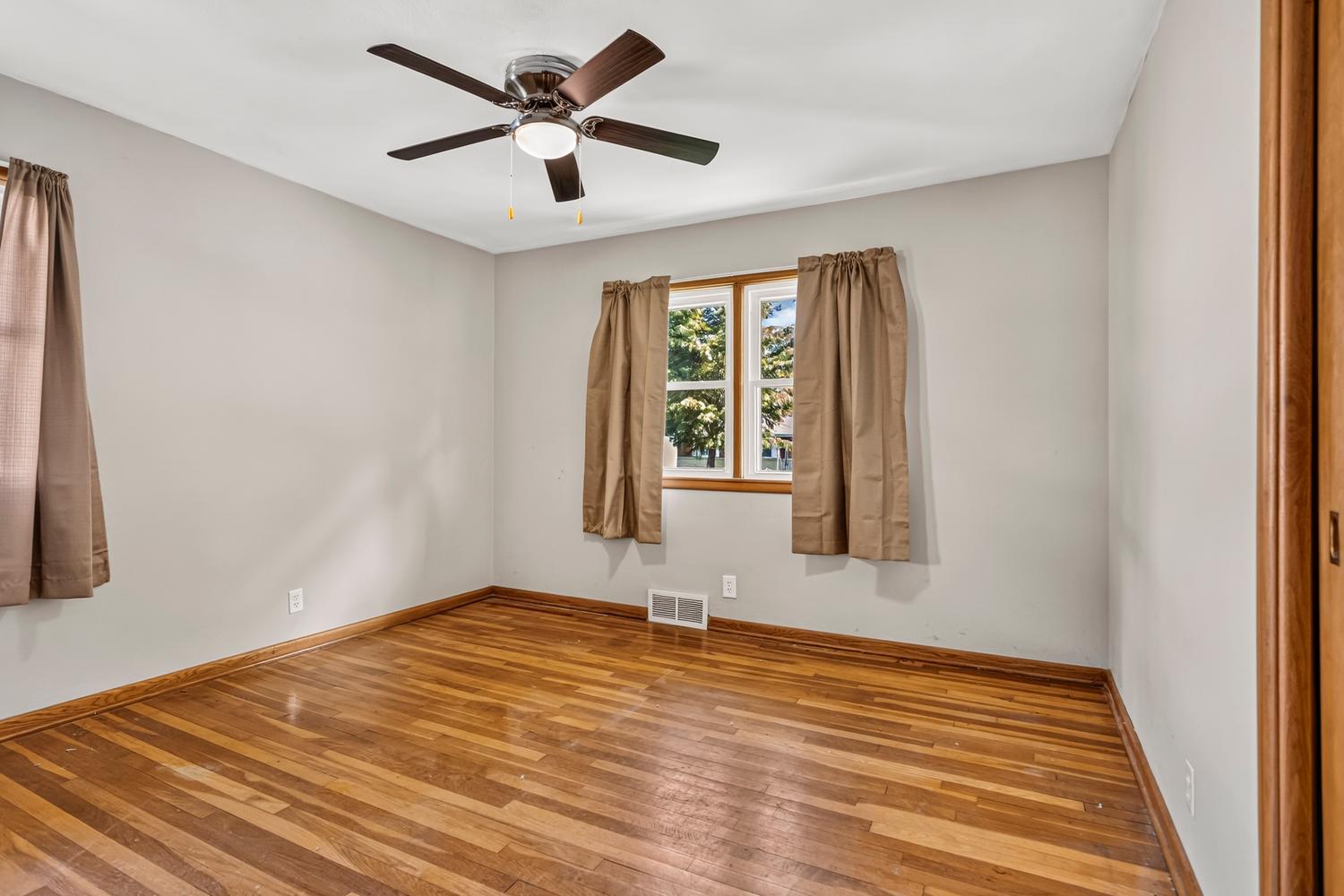 1217 Gertrude Avenue Property Photo 14