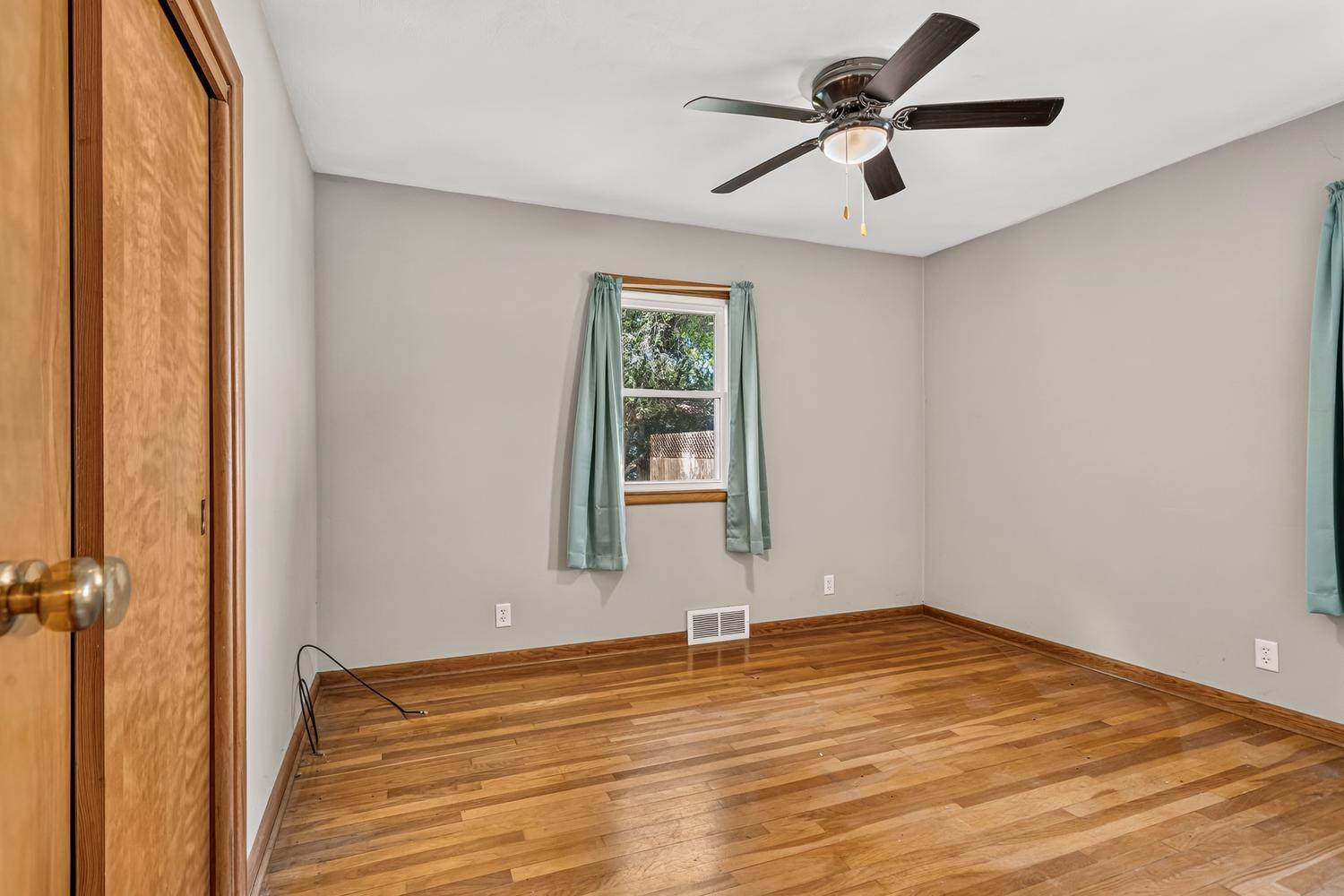 1217 Gertrude Avenue Property Photo 16