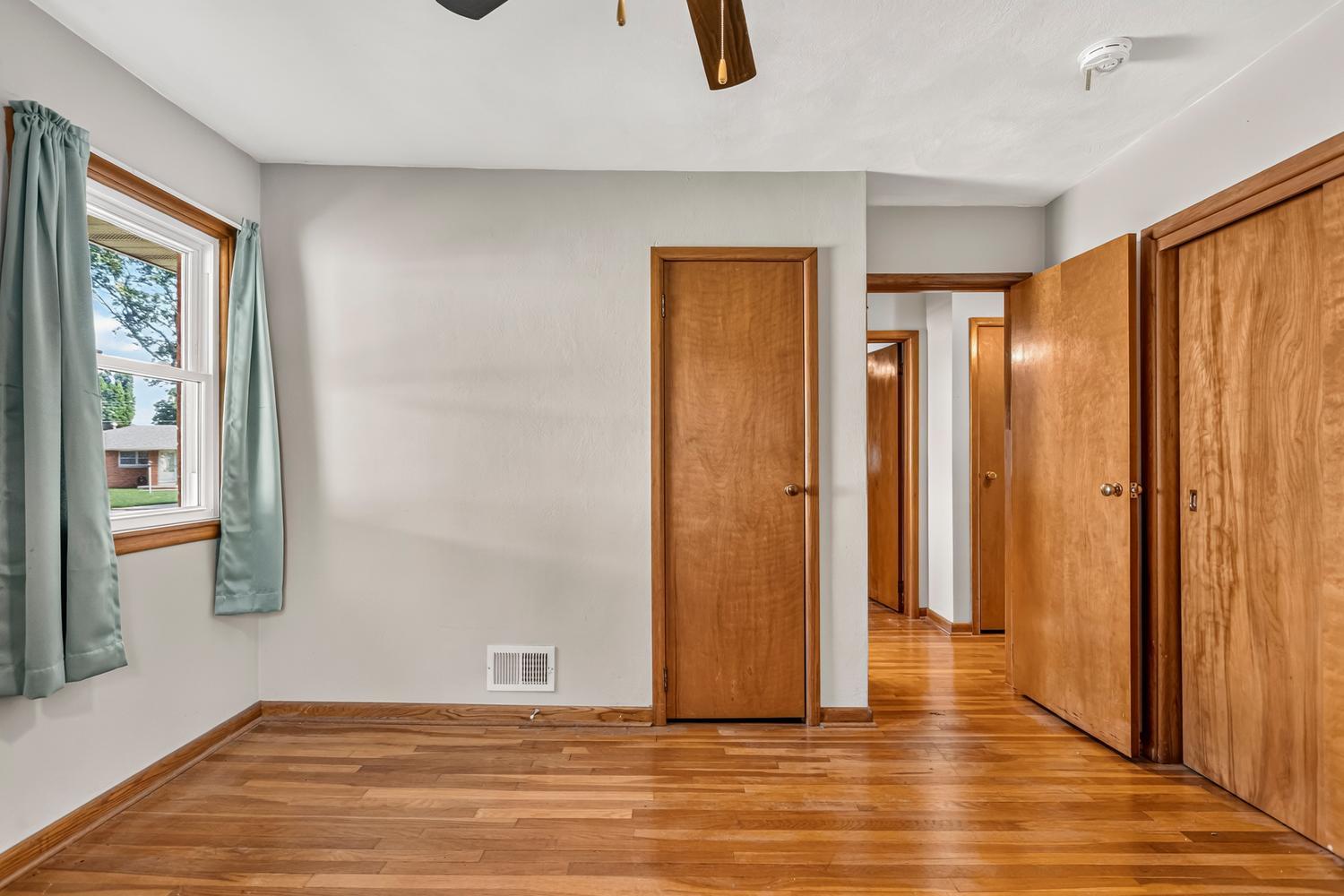 1217 Gertrude Avenue Property Photo 17