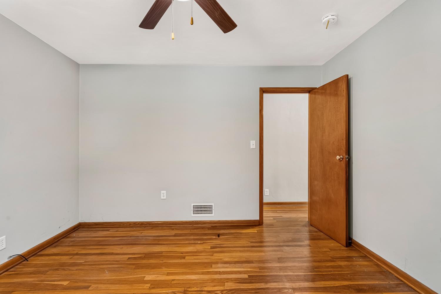 1217 Gertrude Avenue Property Photo 21