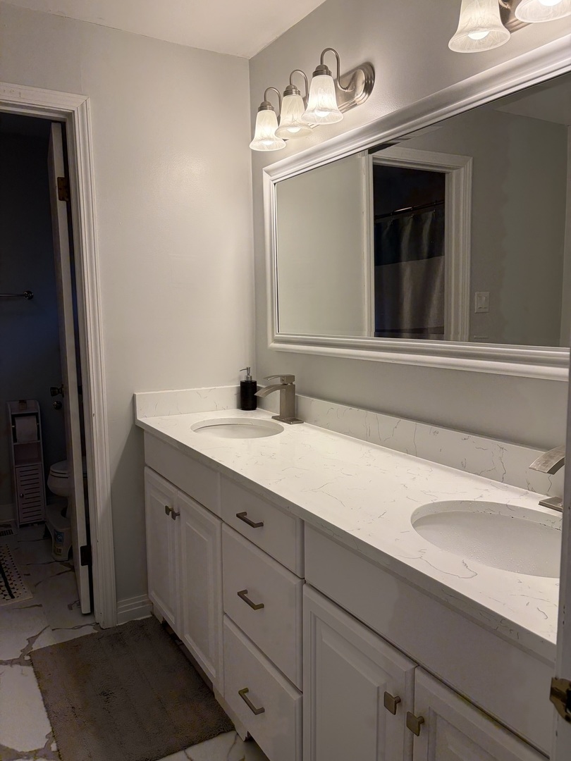 1125 Taunton Court Property Photo 21